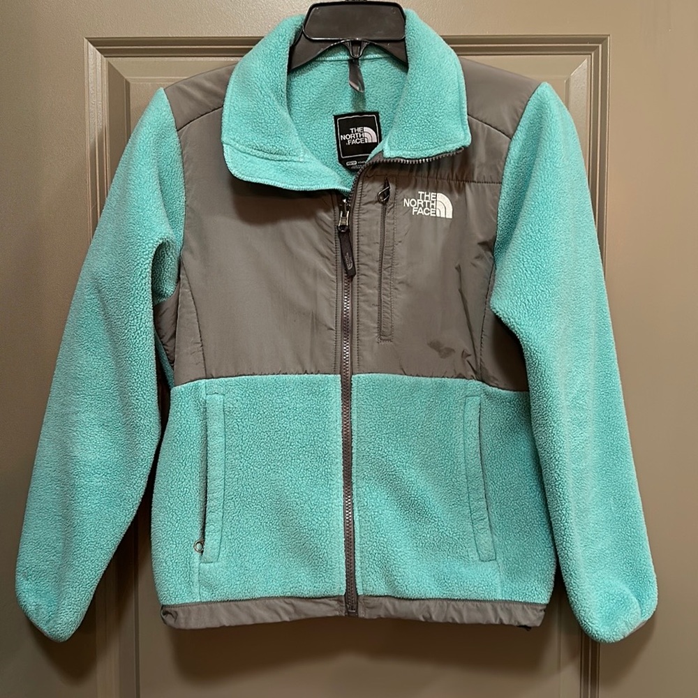 The North Face Women’s Denali Fleece Jacket